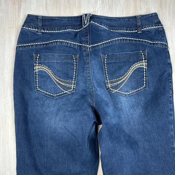 Lane Bryant Slim Bootcut Genius Fit Stretch Casual Basic Everyday Denim Jeans 16 - Picture 8 of 15